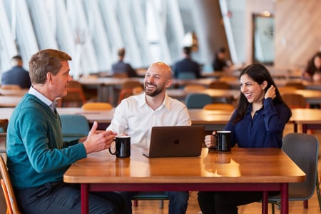 What Is a PEO? Meaning, How It Works & PEO vs. Broker